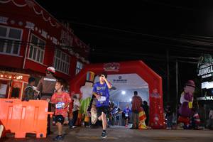 BIB: 4518
                            <button type="button" onclick="openModal(26257842)" class="btn btn-primary btn-sm float-right btn-popup" data-toggle="modal" data-target=".modal-high-quality">
                        <i class="fas fa-shopping-cart"></i> Add to Cart
                    </button>
                                            <button type="button" onclick="isThisMe(26257842, true)" class="btn btn-success btn-sm float-right btn-popup btn-isme hidden" data-toggle="tooltip" data-placement="bottom" title="นี่คือรูปของคุณใช่ไหม คลิกที่นี่เพื่อเอาเข้าอัลบั้ม">
                        <i class="fas fa-plus"></i> Add to album
                    </button>
                    <button type="button" onclick="isThisMe(26257842, false)" class="btn btn-warning btn-sm float-right btn-popup btn-isnotme hidden">
                        <i class="fas fa-ban"></i> Remove from album
                    </button>